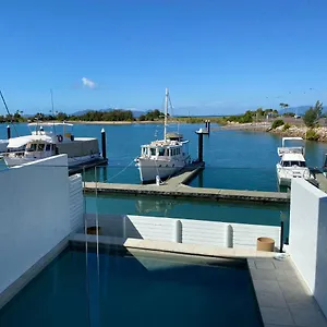 https://salt-at-nelly-bay.queenslandhotels.net