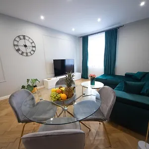 https://kotlarska-krakow.krakowhotelspoland.com